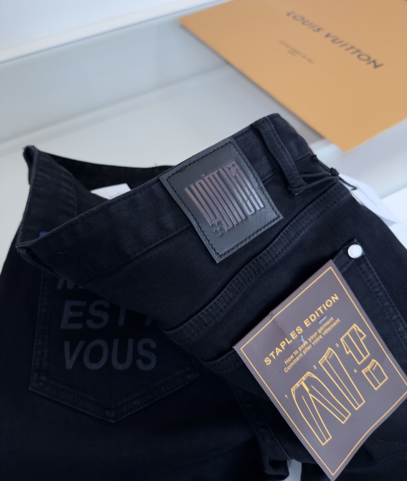 l0vis Vvtt0n jeans
